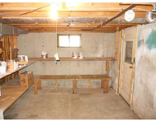 9 Vine St, Gloucester, MA 01930 photo 24