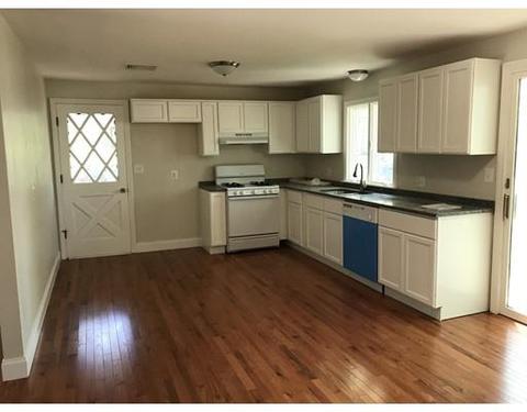 355 Dunbar St, Fall River, MA 02723 photo 4