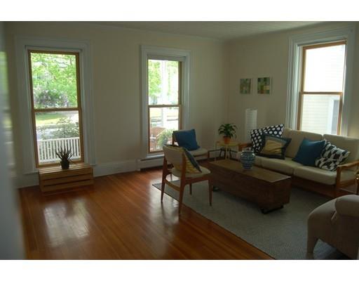 143 S Main St, Northampton, MA 01062 photo 4