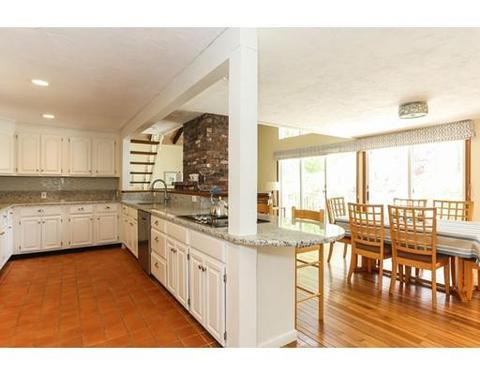 5 The Hacking Cir, Mashpee, MA 02649 photo 12