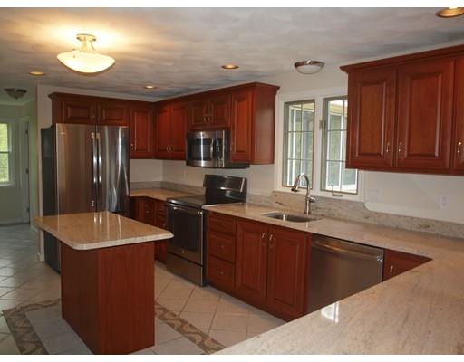76 Colburn Rd, Reading, MA 01867 photo 8