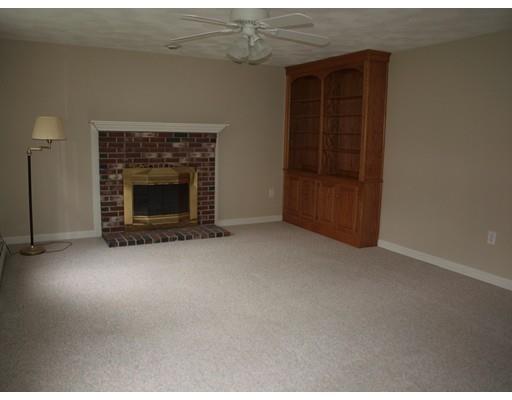 76 Colburn Rd, Reading, MA 01867 photo 2