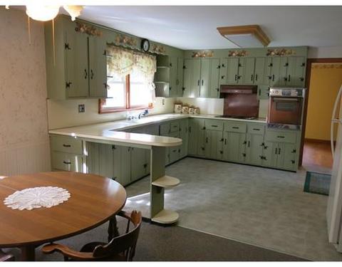 955 Ryan Rd, Florence, MA 01062 photo 6