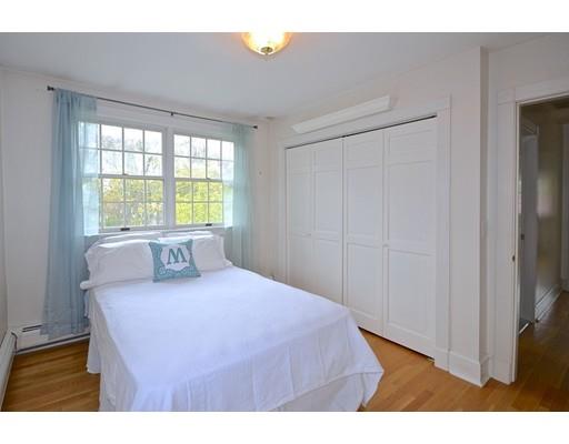 18 Hamlet St, Fairhaven, MA 02719 photo 12