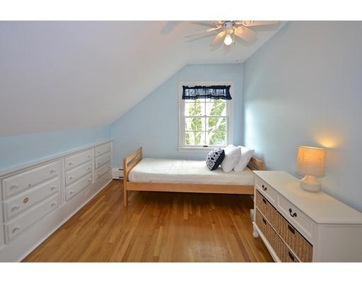 18 Hamlet St, Fairhaven, MA 02719 photo 13
