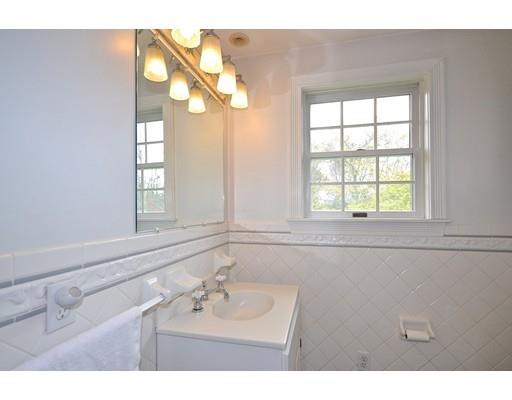 18 Hamlet St, Fairhaven, MA 02719 photo 14