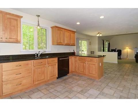 33 Quabbin Path, Sutton, MA 01590 photo 5