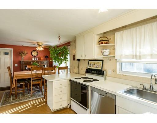12 Mcdevitt Rd, Randolph, MA 02368 photo 5