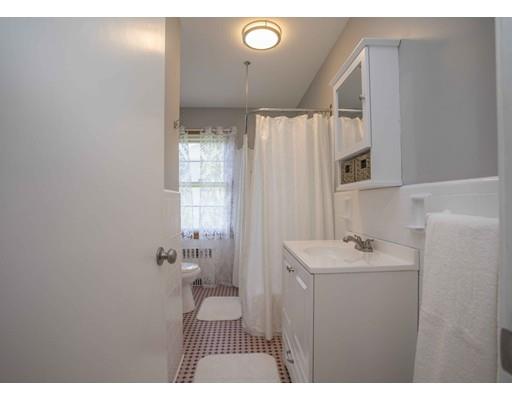 362 Center St, Fall River, MA 02724 photo 18