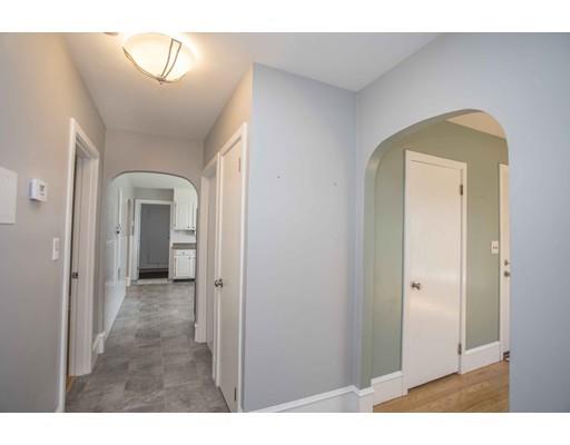 362 Center St, Fall River, MA 02724 photo 11