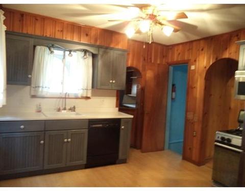 32 Freeman Ter, Springfield, MA 01104 photo 6