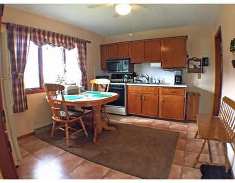 402 Bailey St, Fall River, MA 02724 photo 15
