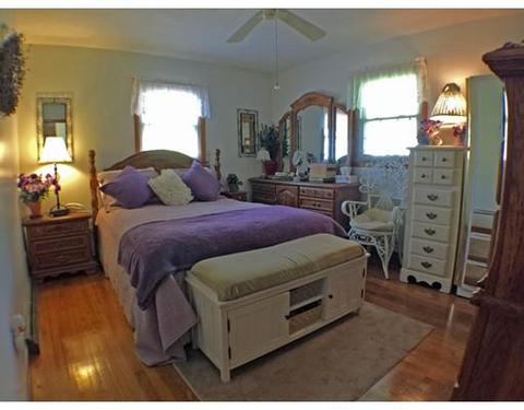 402 Bailey St, Fall River, MA 02724 photo 18