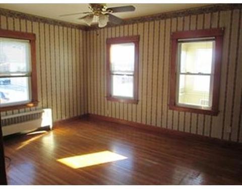 3 Burton St, Worcester, MA 01607 photo 10