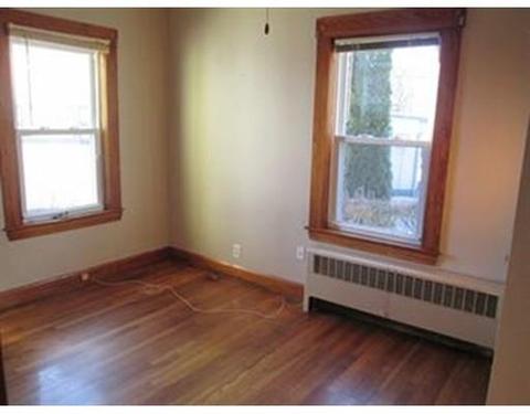 3 Burton St, Worcester, MA 01607 photo 11