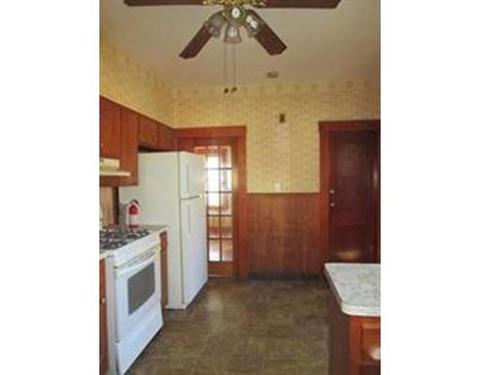 3 Burton St, Worcester, MA 01607 photo 6