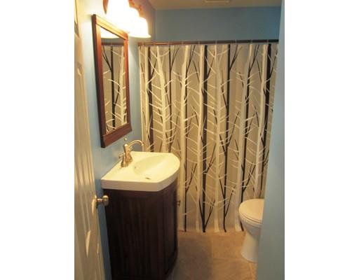 17 Patch Reservoir Dr, Worcester, MA 01602 photo 8