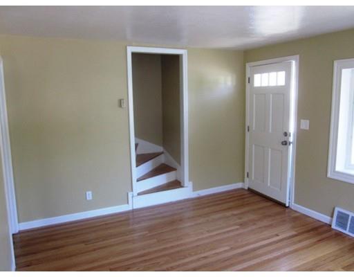17 Patch Reservoir Dr, Worcester, MA 01602 photo 4