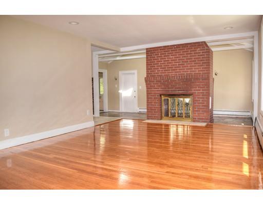 15 Benjamin Rd, Lexington, MA 02421 photo 4