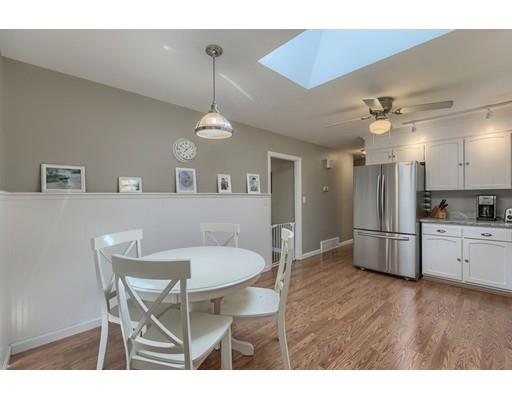 60 West St, Georgetown, MA 01833 photo 4