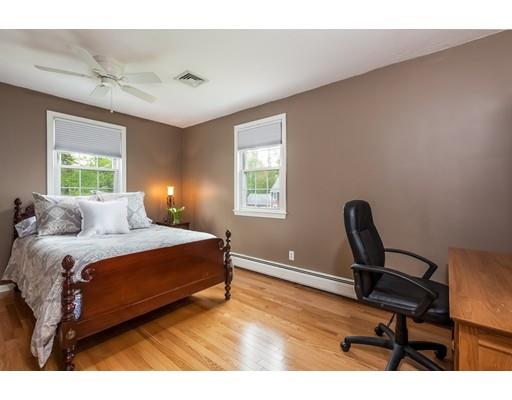 32 Century Dr, Canton, MA 02021 photo 17