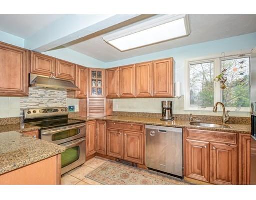 5 Orchard Ter, Maynard, MA 01754 photo 2