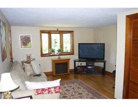 49 Harborview Dr, Hingham, MA 02043 photo 11