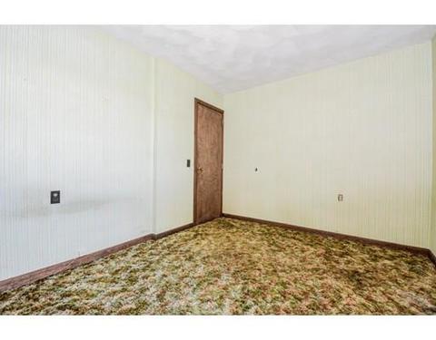 38 W Point Rd, Webster, MA 01570 photo 15