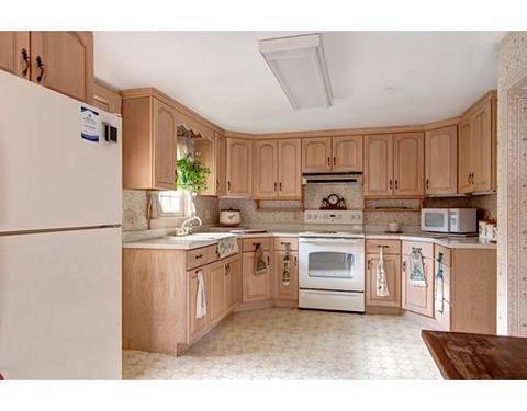 220 Worcester Rd, Sterling, MA 01564 photo 3