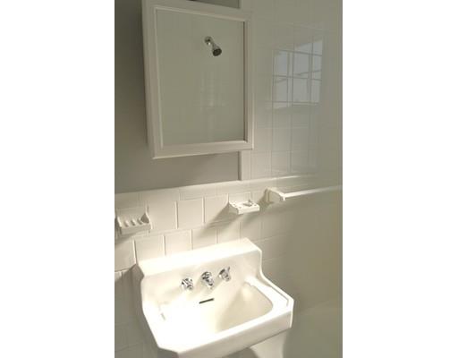 18 Old Worcester Rd, Webster, MA 01570 photo 10