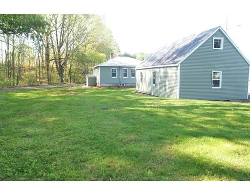 18 Old Worcester Rd, Webster, MA 01570 photo 3