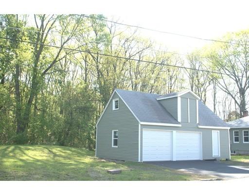 18 Old Worcester Rd, Webster, MA 01570 photo 2
