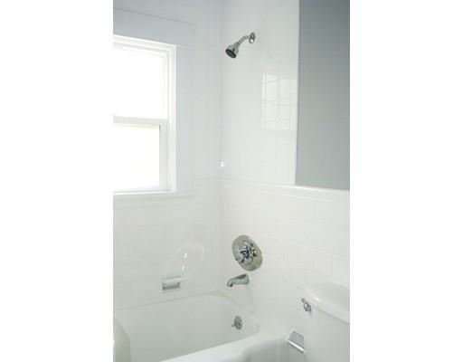 18 Old Worcester Rd, Webster, MA 01570 photo 9