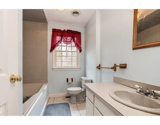 117 Chestnut St, Upton, MA 01568 photo 26