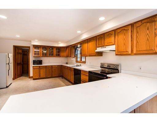 117 Chestnut St, Upton, MA 01568 photo 10