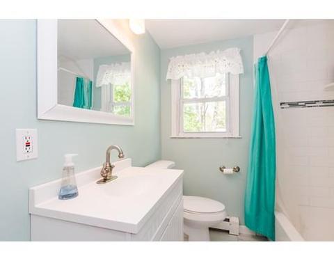 41 Parkview Rd, Reading, MA 01867 photo 20
