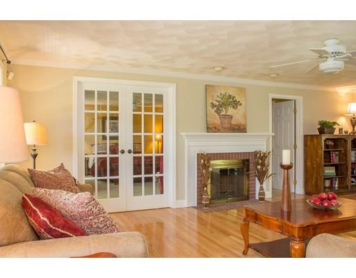 13 Bicknell, Mendon, MA 01756 photo 4
