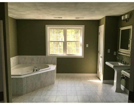 27 Regency Dr, Dracut, MA 01826 photo 15