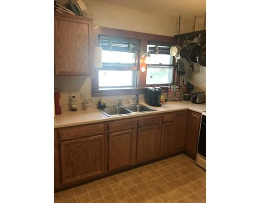 109 Eddy St, Springfield, MA 01104 photo 11