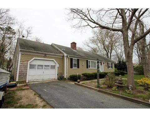 28 Walton Ave, Barnstable, MA 02601 photo 1