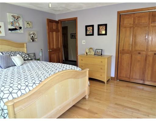 5 Dix Rd, Franklin, MA 02038 photo 21