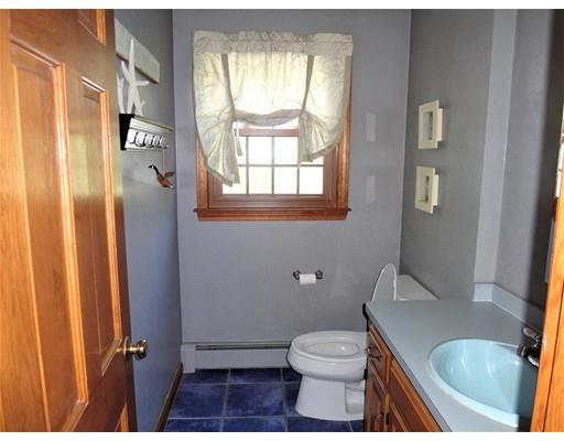 5 Dix Rd, Franklin, MA 02038 photo 17