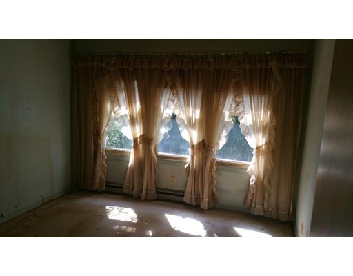 96 Paradise St, Springfield, MA 01129 photo 6