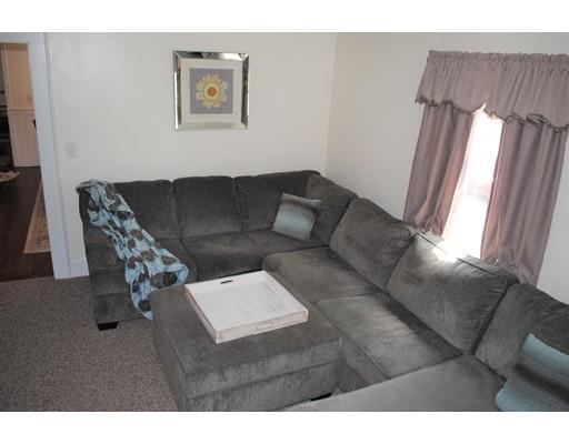 29 Clark St, Danvers, MA 01923 photo 13