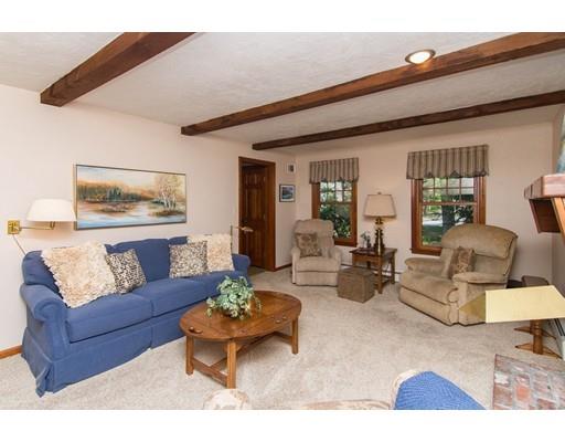 12 Ridge Rd, Walpole, MA 02081 photo 8