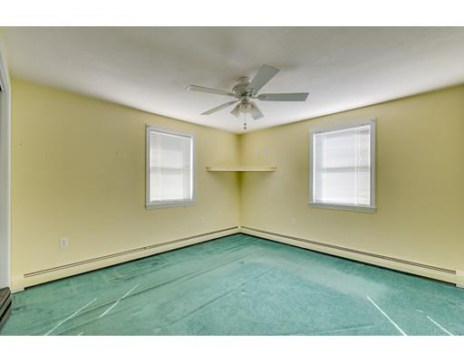 2 Blake Rd, Braintree, MA 02184 photo 9