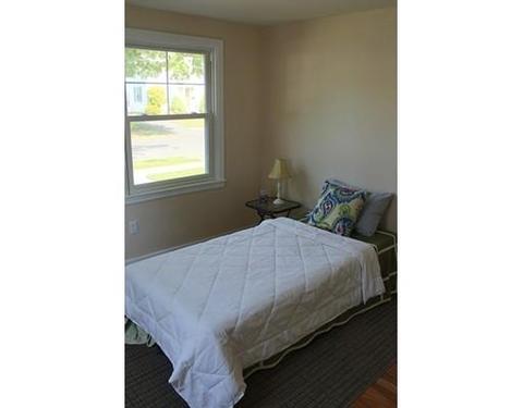 174 Powell Ave, Springfield, MA 01118 photo 17