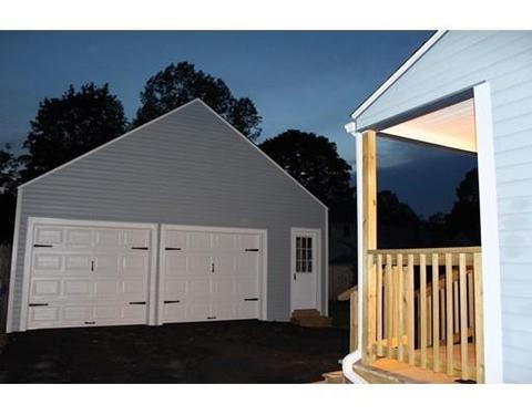 174 Powell Ave, Springfield, MA 01118 photo 3