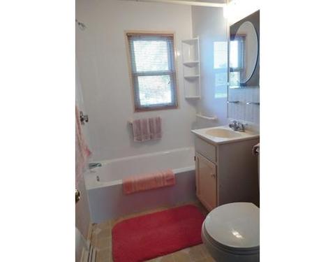 8 Williams St, Easthampton, MA 01027 photo 13