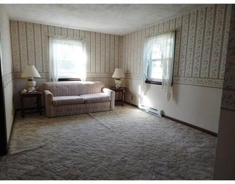 8 Williams St, Easthampton, MA 01027 photo 11